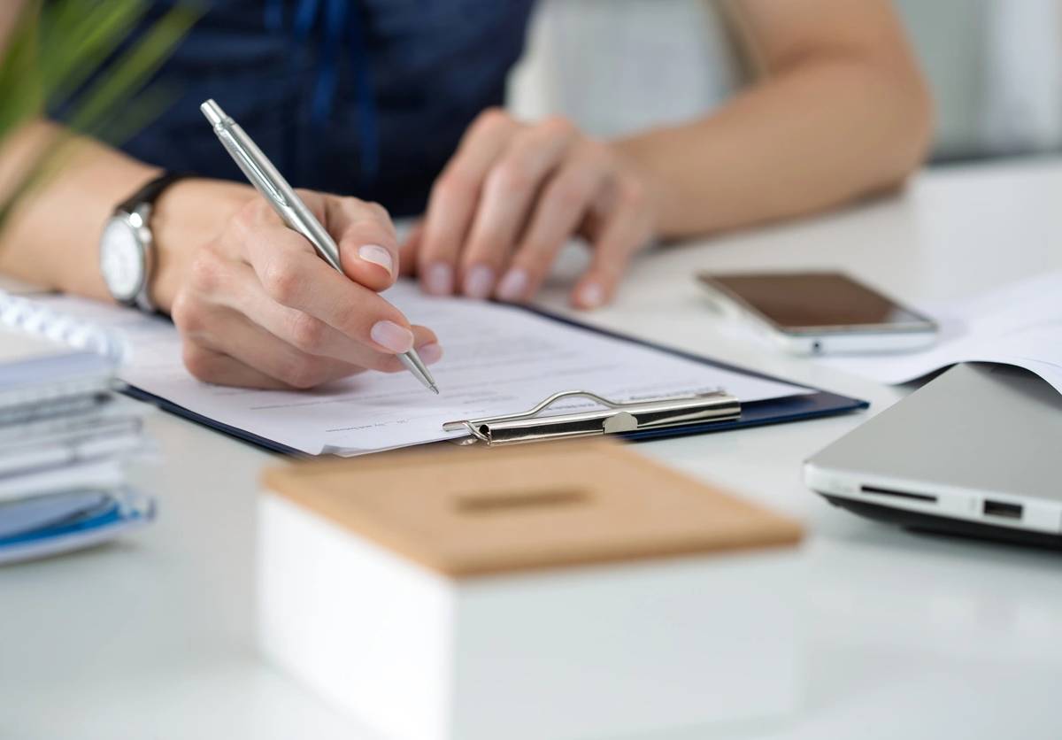 Contract and documentation